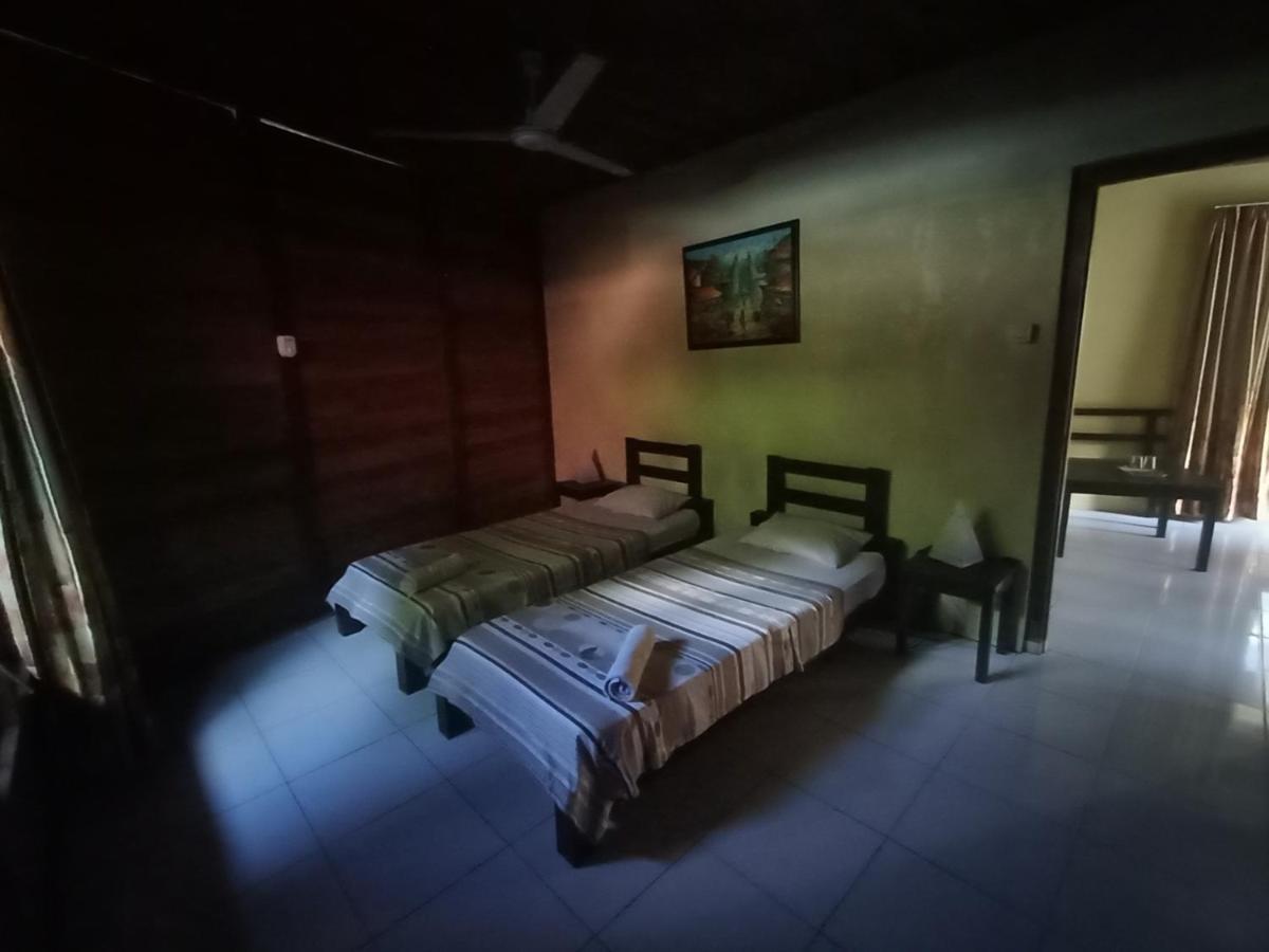 Cakalang Resort Bunaken Exteriör bild