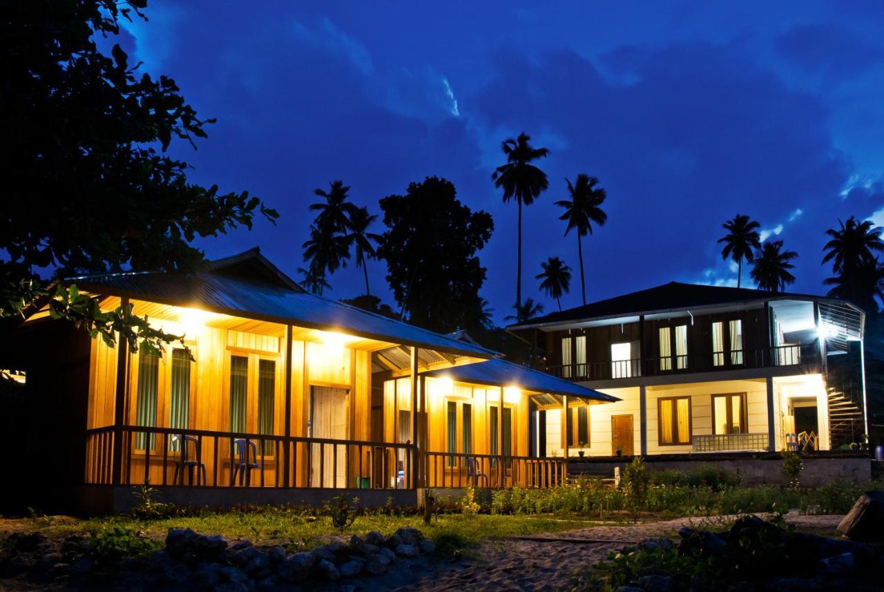 Cakalang Resort Bunaken Exteriör bild